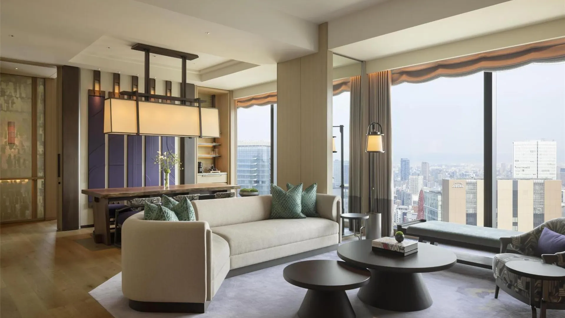 Waldorf Astoria Osaka 호텔