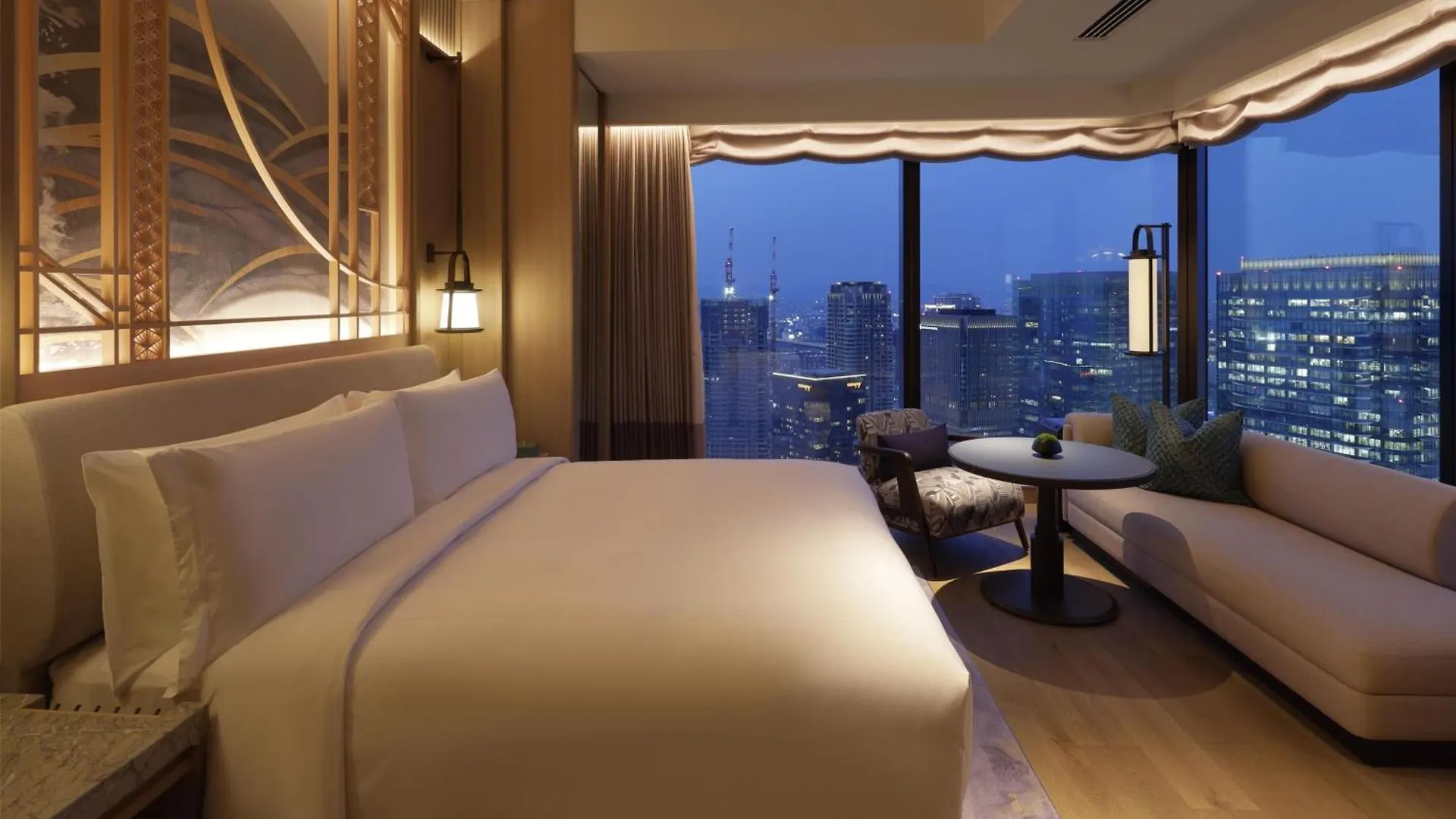 Waldorf Astoria Osaka 호텔