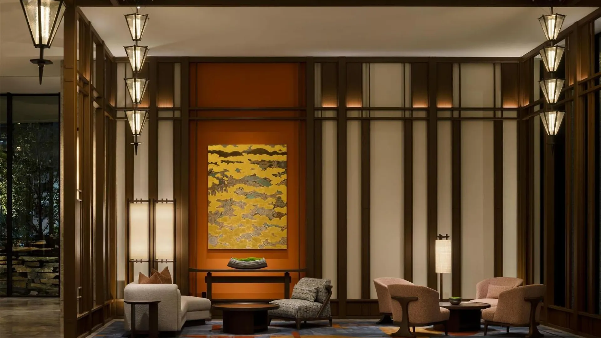 Hotel Waldorf Astoria Ōsaka 5*,